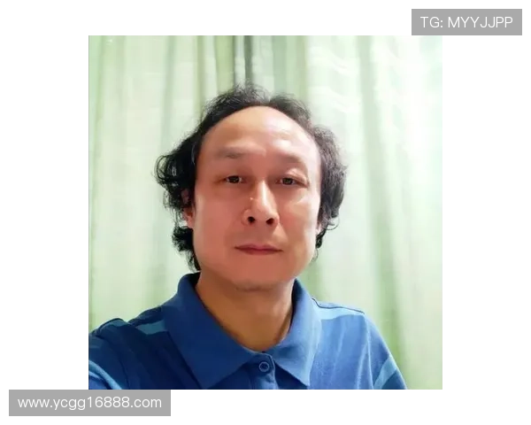 武汉羽毛球队防反革新之路:技术与战术的全面升级与探索 武汉羽毛球队防反革新之路:技术与战术的全面升级与探索