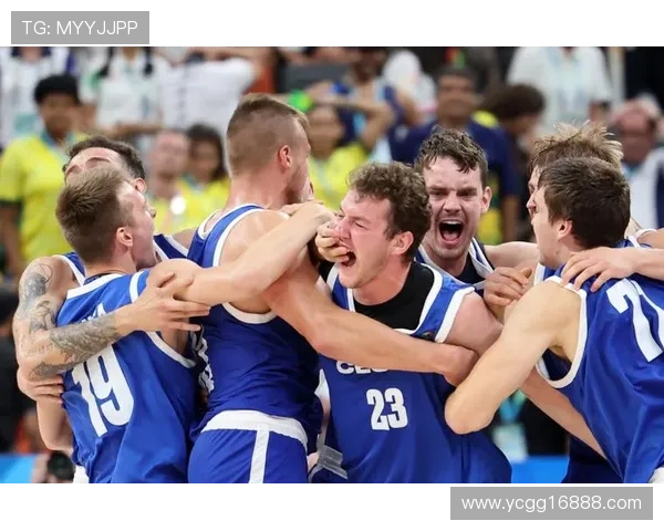 成都篮球队在冠军赛中的强劲表现与战术分析 成都篮球队在冠军赛中的强劲表现与战术分析